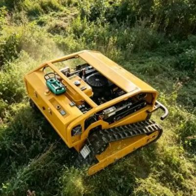 Precision Farming Smart Agriculture - Falciatrice e Irroratrice Cingolata Intelligente 2-in-1,
